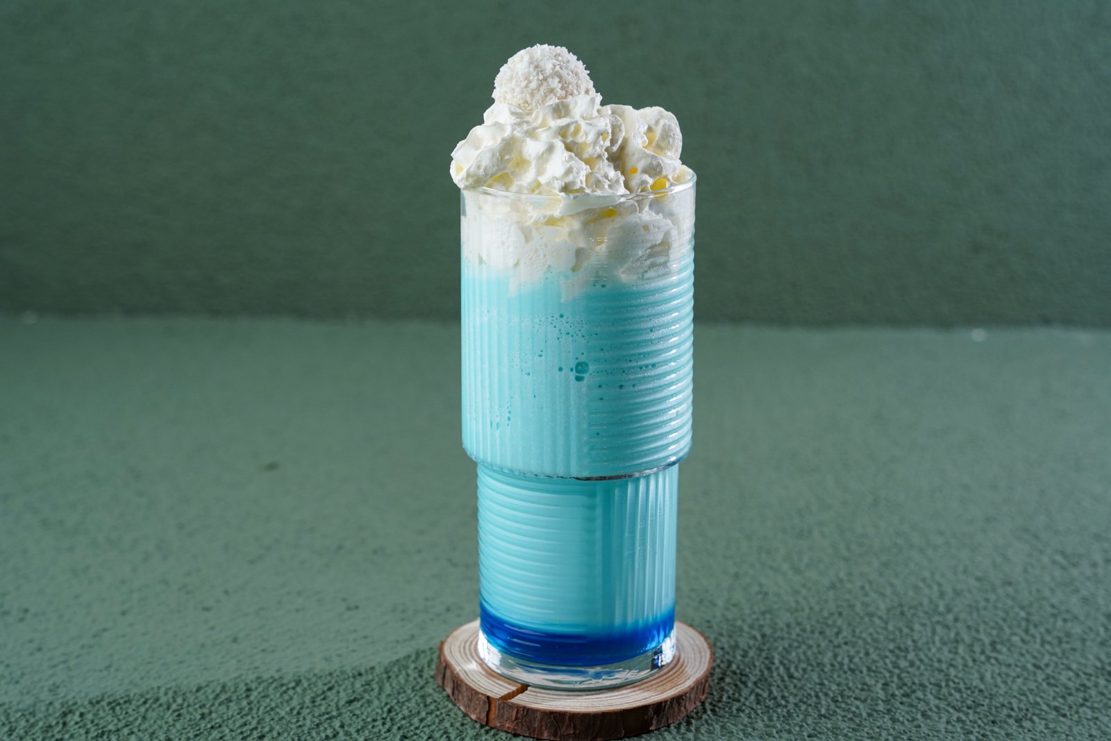 Bluesky Milkshake